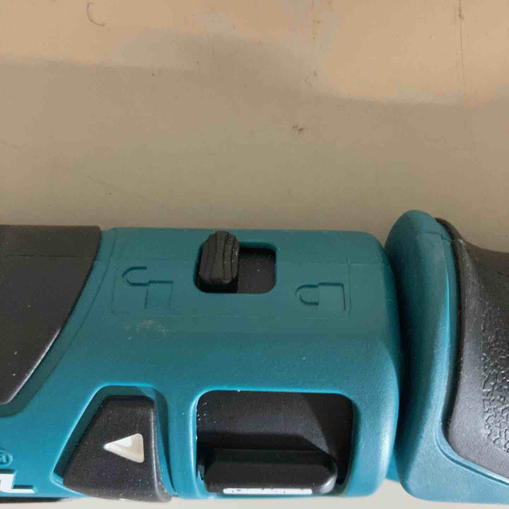 ★マキタ(makita) コードレスペンインパクトドライバー TD022DSHX【戸田店】