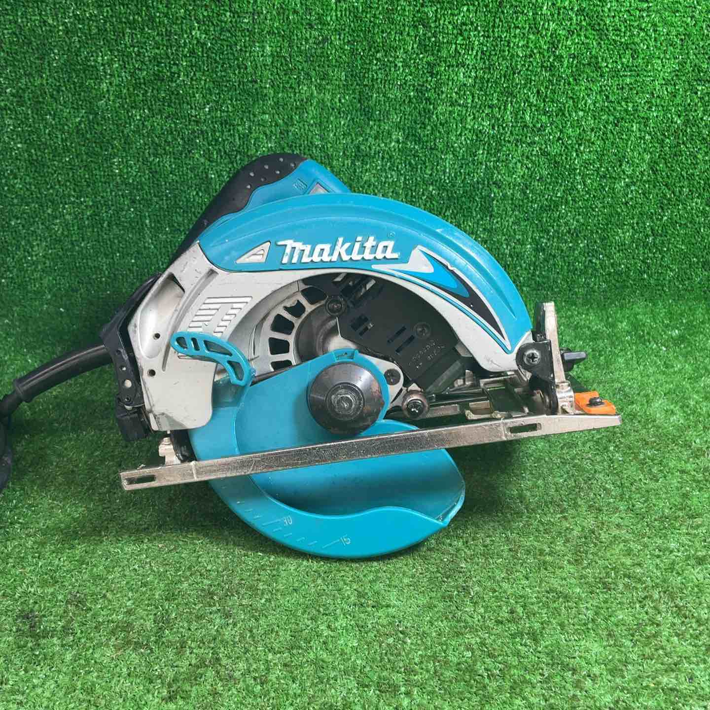☆マキタ(makita) 電気マルノコ 5637BA【所沢店】 マキタ 電気マルノコ
