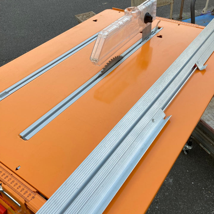 【中古美品/店頭受取り限定】Triton(トリトン)235mmパワーソー&ワークセンター2000 オプション多数【東大和店】