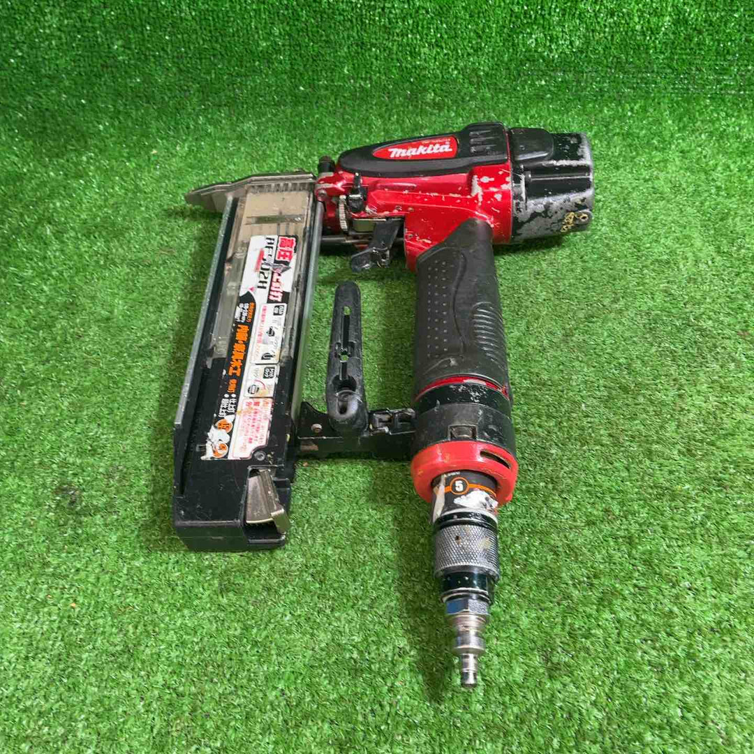 マキタ(makita) 仕上釘打(フィニッシュネイラ) AF502H【藤沢店】