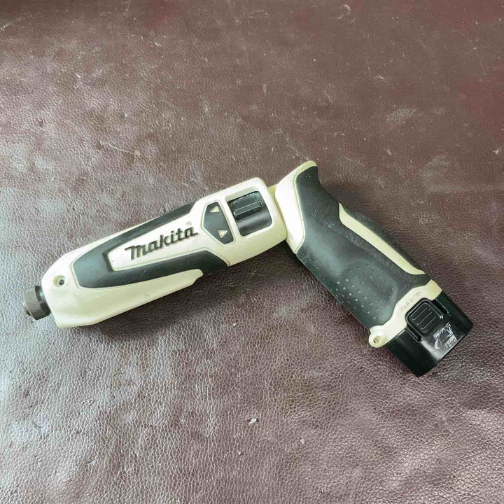 【中古品】マキタ(makita) コードレスペンインパクトドライバ TD021DSW【東大和店】