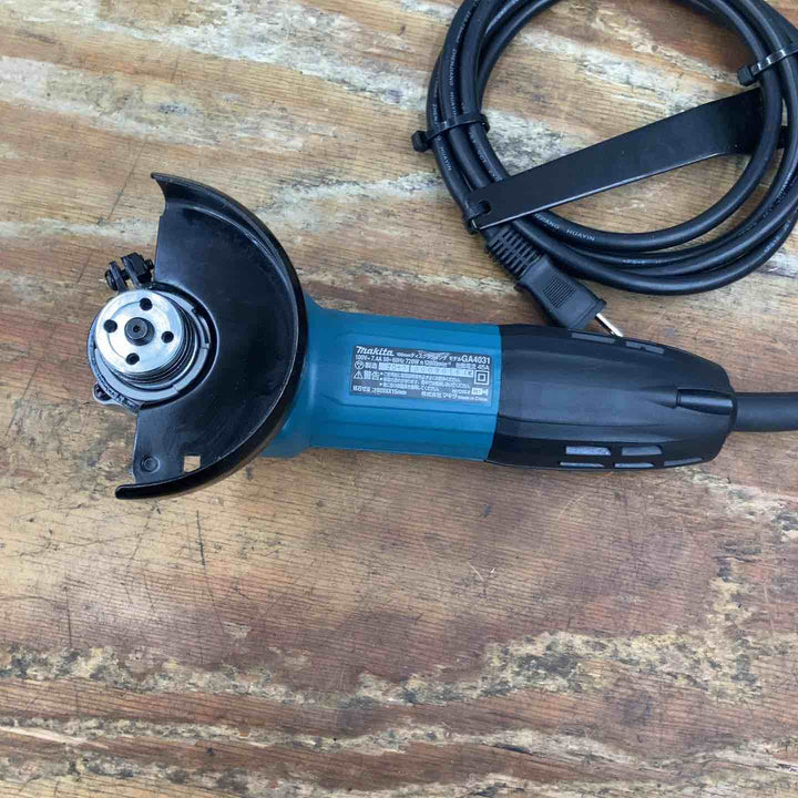 ☆マキタ(makita) 100mmディスクグラインダー GA4031【柏店】