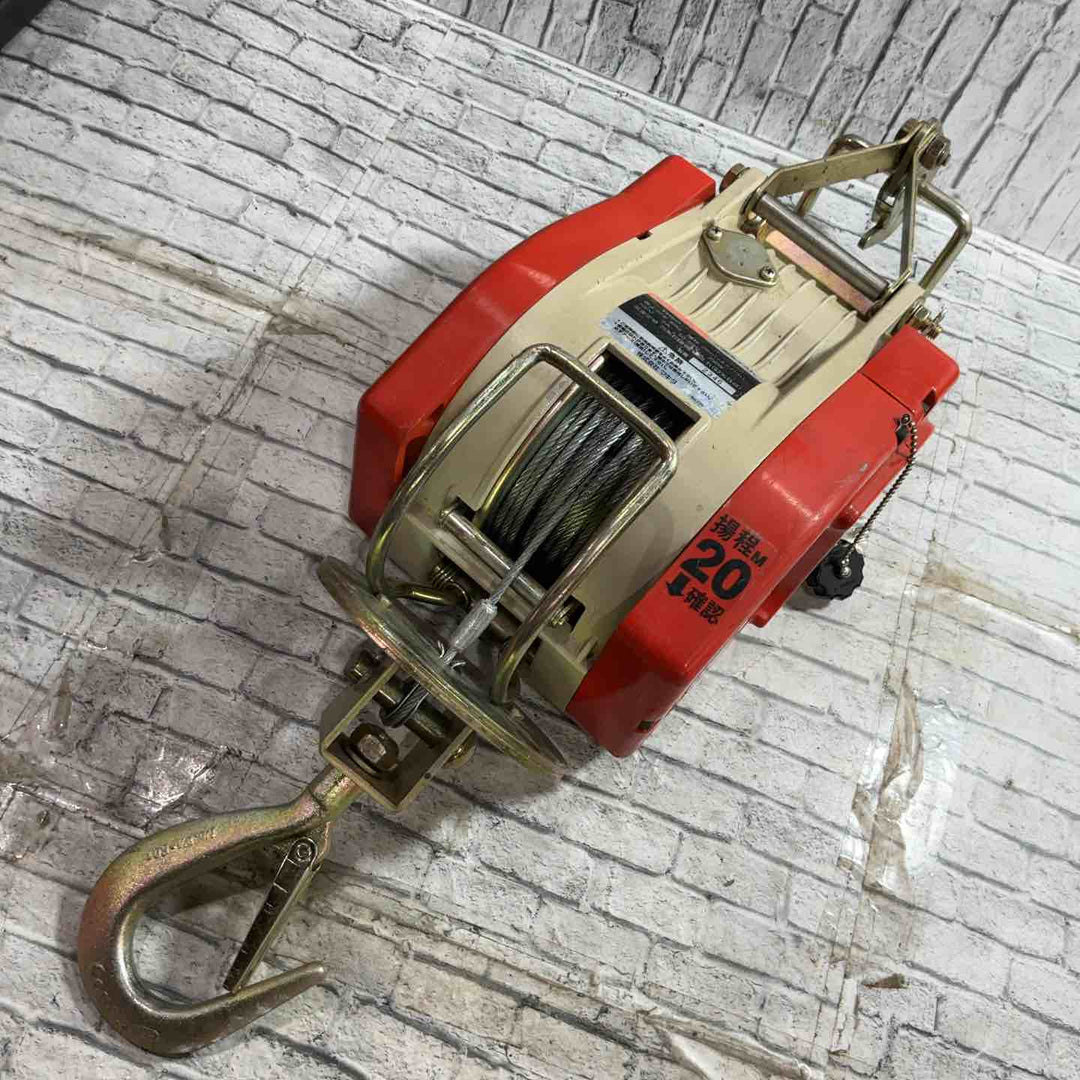 ◇マキタ(makita) 小型ホイスト(ワイヤー) 定格荷重60kg 揚程20m  TH60【川口店】