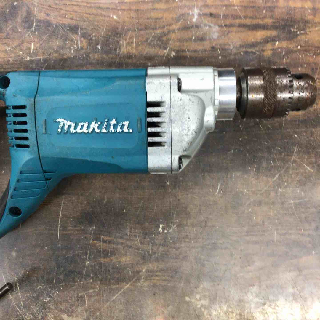 【中古品】☆マキタ(makita) 電気ドリル 6305A ブレーキ付　ハンドル無し【戸田店】