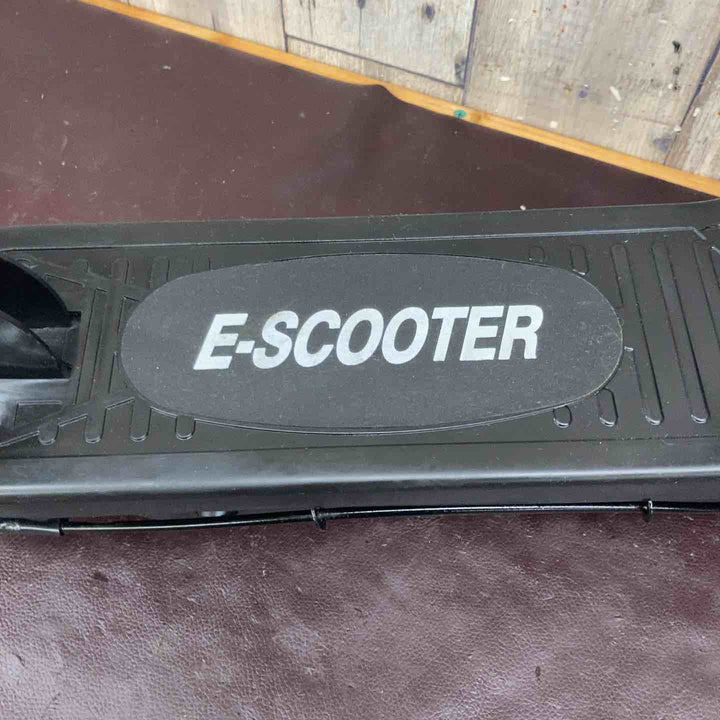 【中古品】メーカー・型式不明 電動キックボード E-SCOOTER 【東大和店】