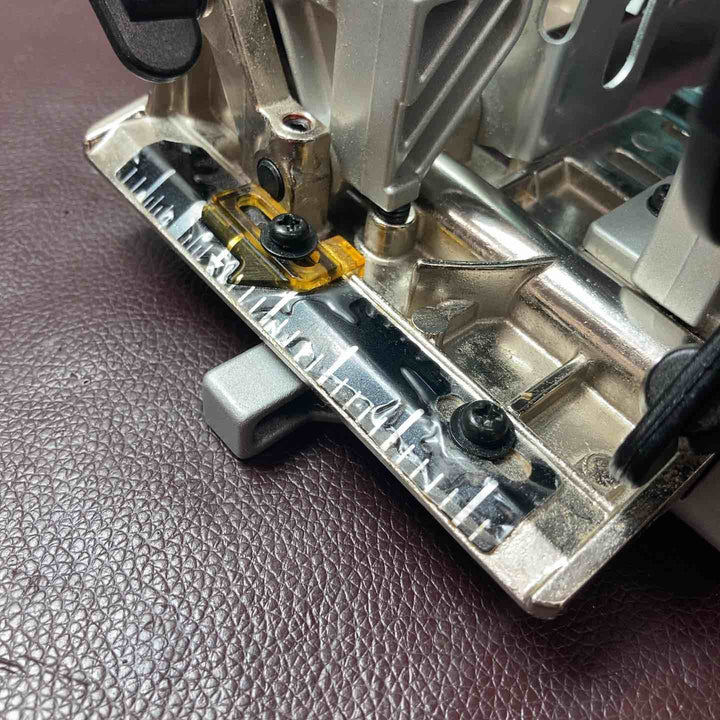 【中古品】 マキタ(makita) 小型ミゾキリ 溝切  3005BA 【東大和店】