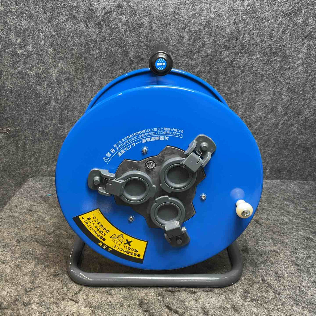 【美品】ハタヤ(HATAYA) 業務用戦力リール  BN-30KBF コードリール 屋外用電工ドラム【桶川店】 美品】ハタヤ(HATAYA) 業務用戦力リール BN-30KBF コードリール 屋外用