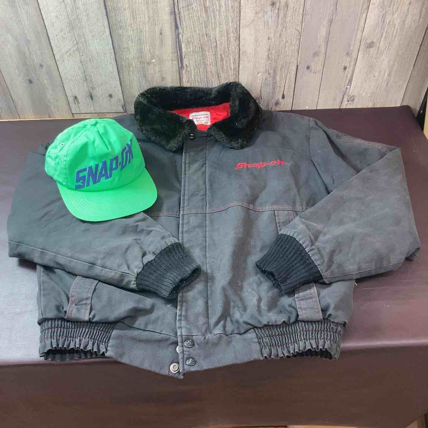 中古品】 スナップオン(Snap-on) ワークジャケット LorLL 帽子 襟ボア