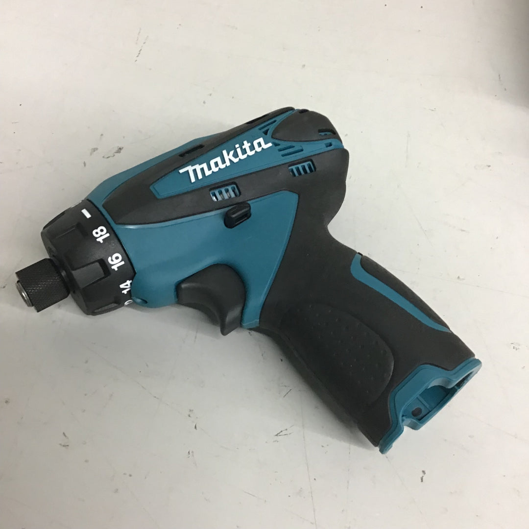 ☆マキタ(makita) コードレスドリルドライバー DF030DWX【戸田店】