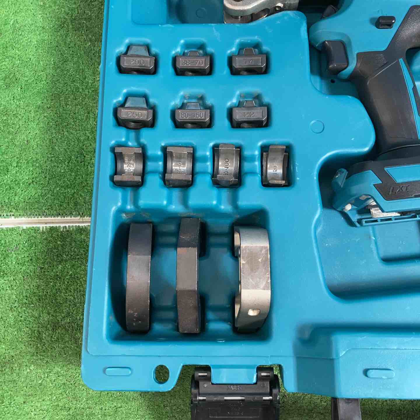 中古品】☆マキタ(makita) コードレス圧着機 TC300DRG ◇バッテリー