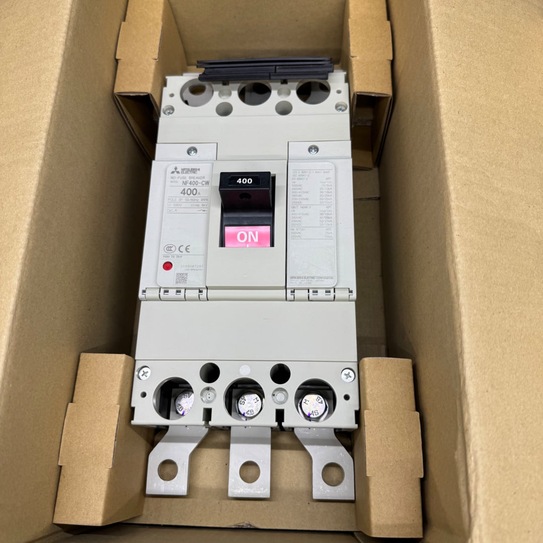 【未使用品】三菱電機 ノーヒューズブレーカー NF400-CW 3P 400A ノーヒューズ遮断器【電材館越谷店】