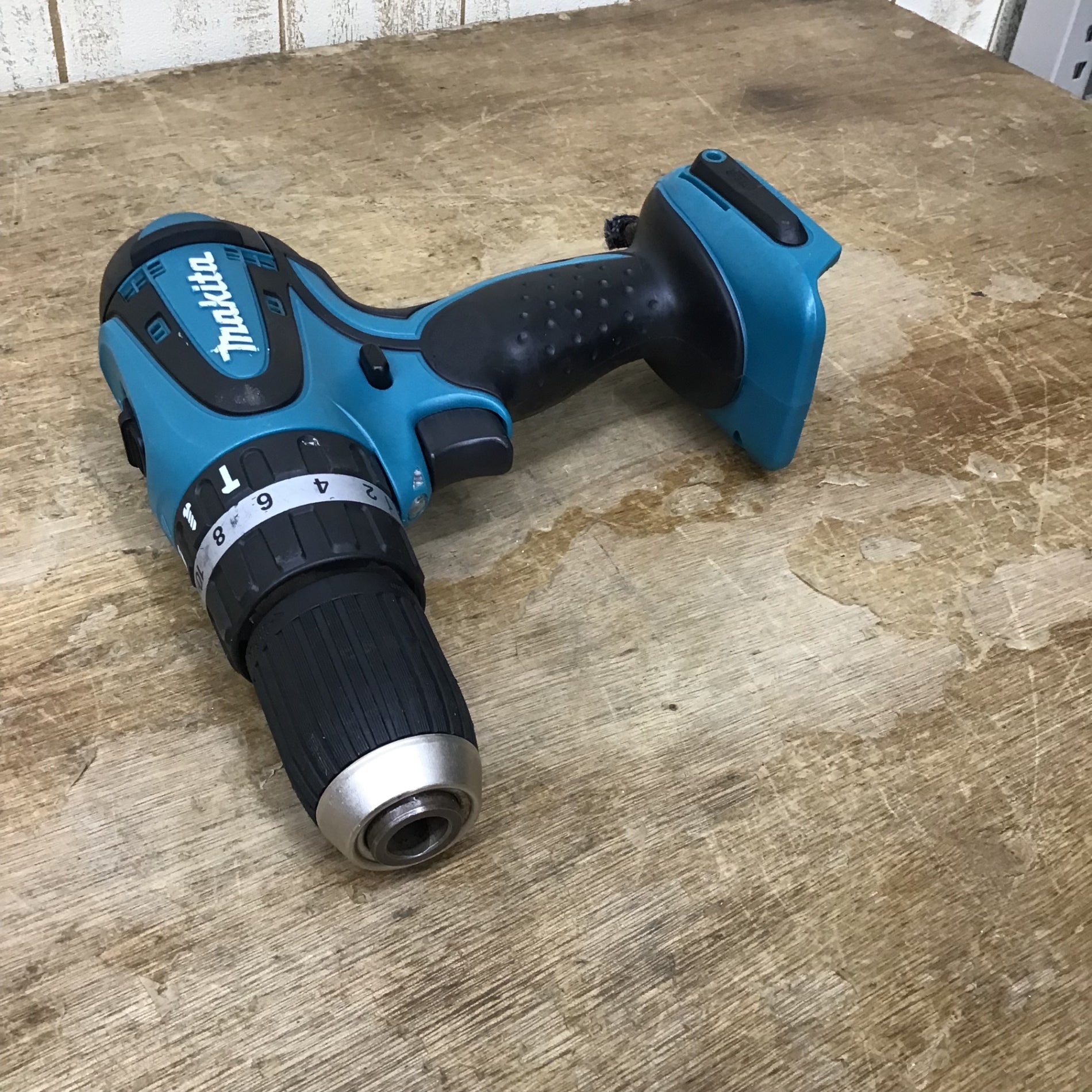 〇マキタ(makita) 14.4Vコードレス震動ドリルドライバー HP440DZ 本体