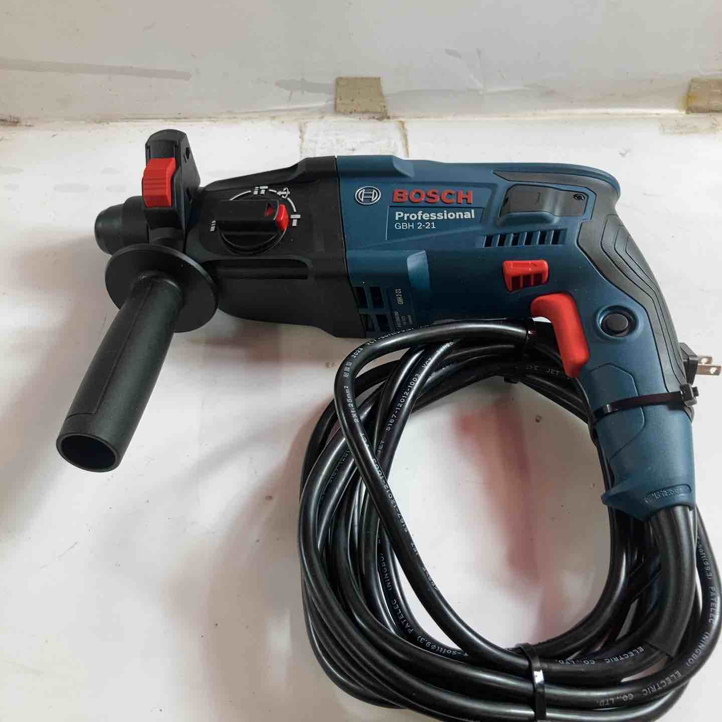 電動工具　BOSCH ボッシュ　ハンマードリルGBH2-22E 最大22㎜ 可動品　　／101上 BOSCH ボッシュ ハンマードリル GBH2-22E 電動工具・ 振動ドリル