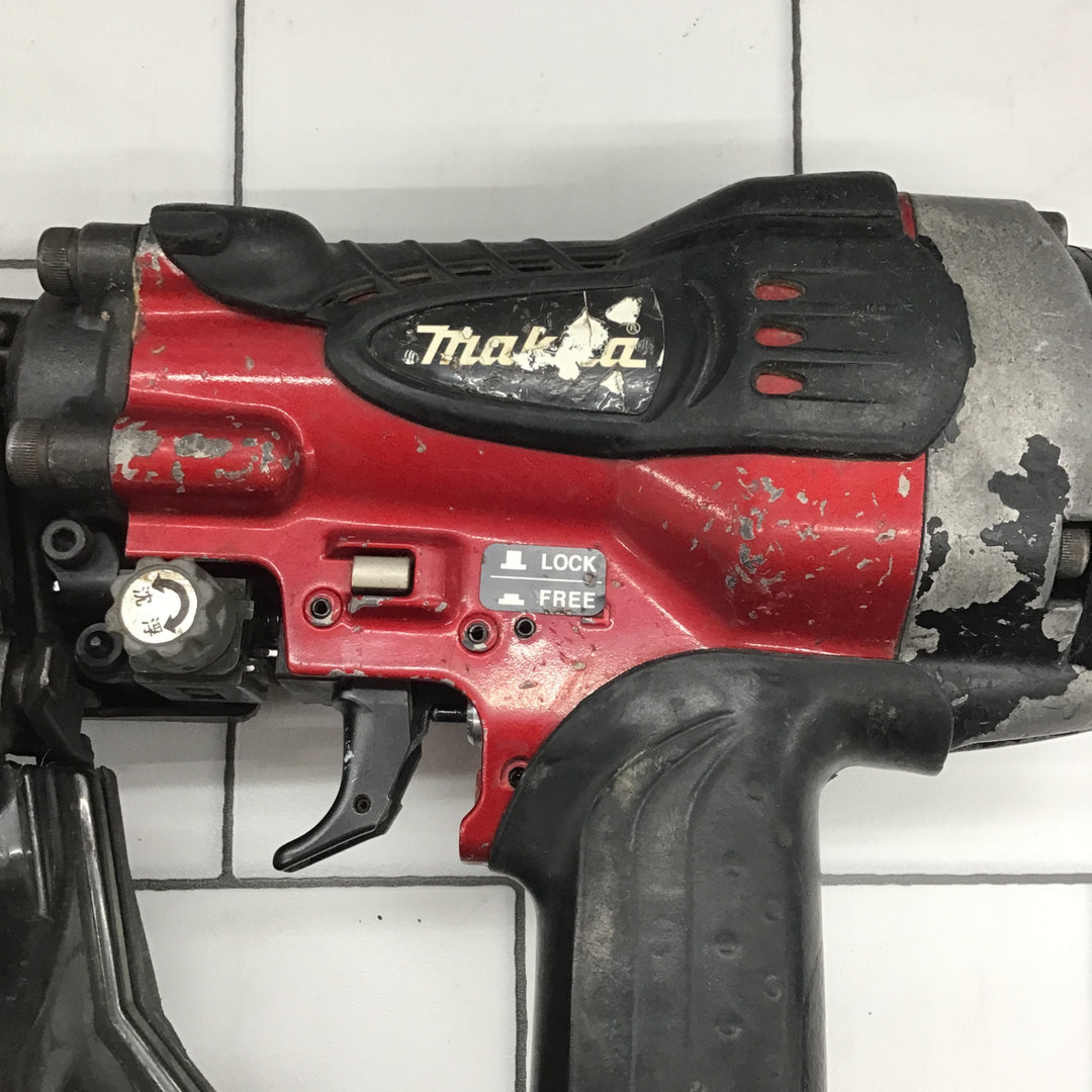 ★マキタ(makita) 高圧エア釘打ち機 AN530H【所沢店】