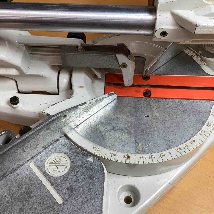 ハイコーキ(HIKOKI ※旧:日立工機)  卓上スライド丸ノコ C7FSH 木材 切断 高精度 幅広 【越谷店】