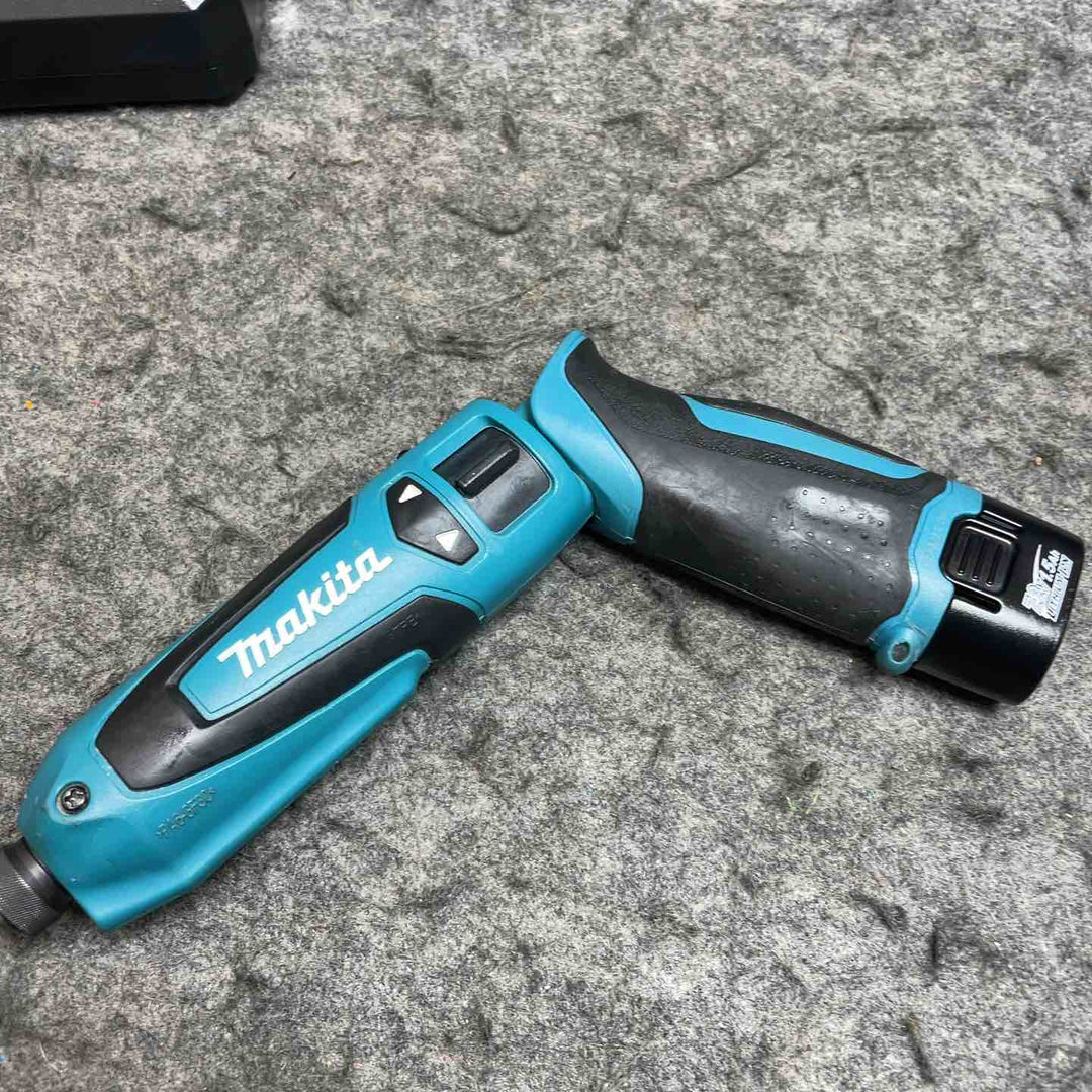 マキタ(makita) コードレスペンインパクトドライバ TD021DSHSP【桶川店】