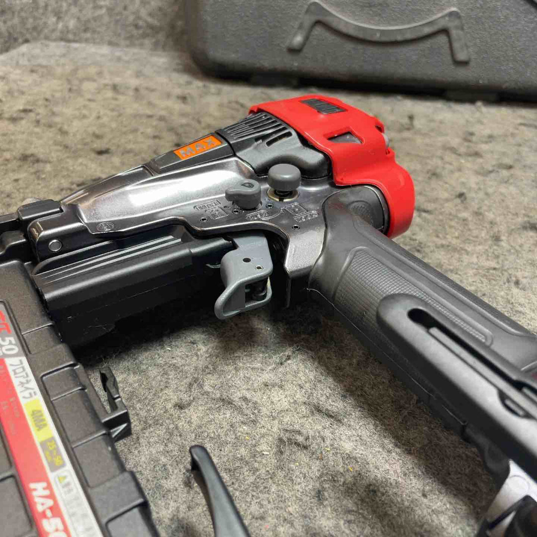 マックス(MAX) 高圧フロアタッカ HA-50F3(D)【桶川店】