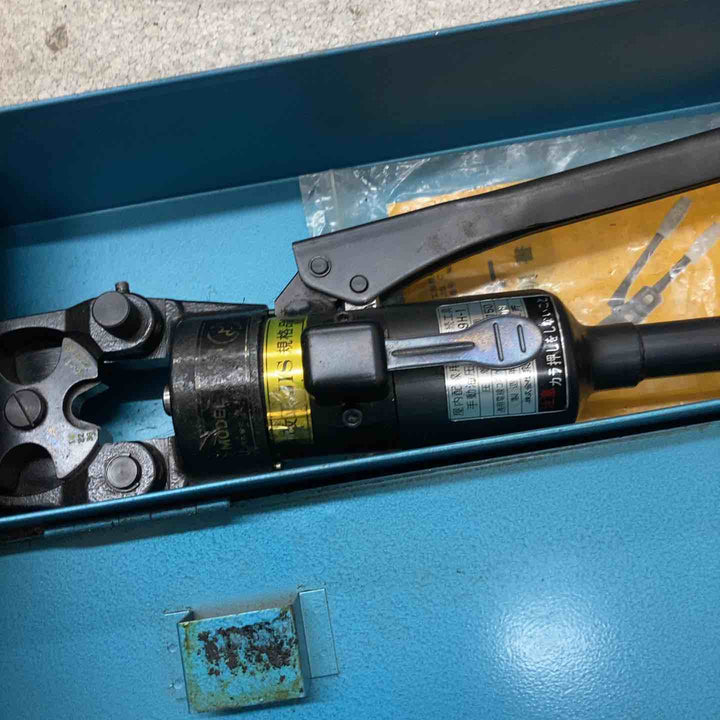 【中古品】◇泉精器 IZUMI  手動油圧式圧着工具 9H-1【八潮店】