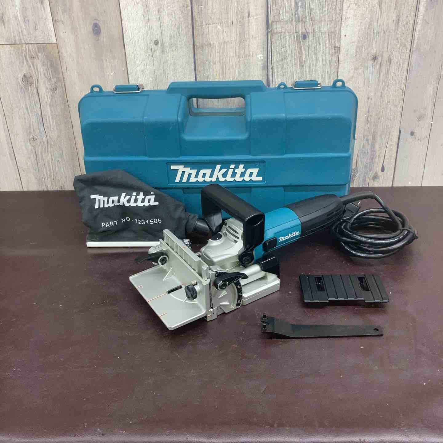 マキタ PJ7000 ジョイントカッタ【野田愛宕店】【店頭取引限定】【中古】ITWQ1M6H42GW マキタ（makita） ジョイントカッター PJ7000 刃径100mm + ビスケット