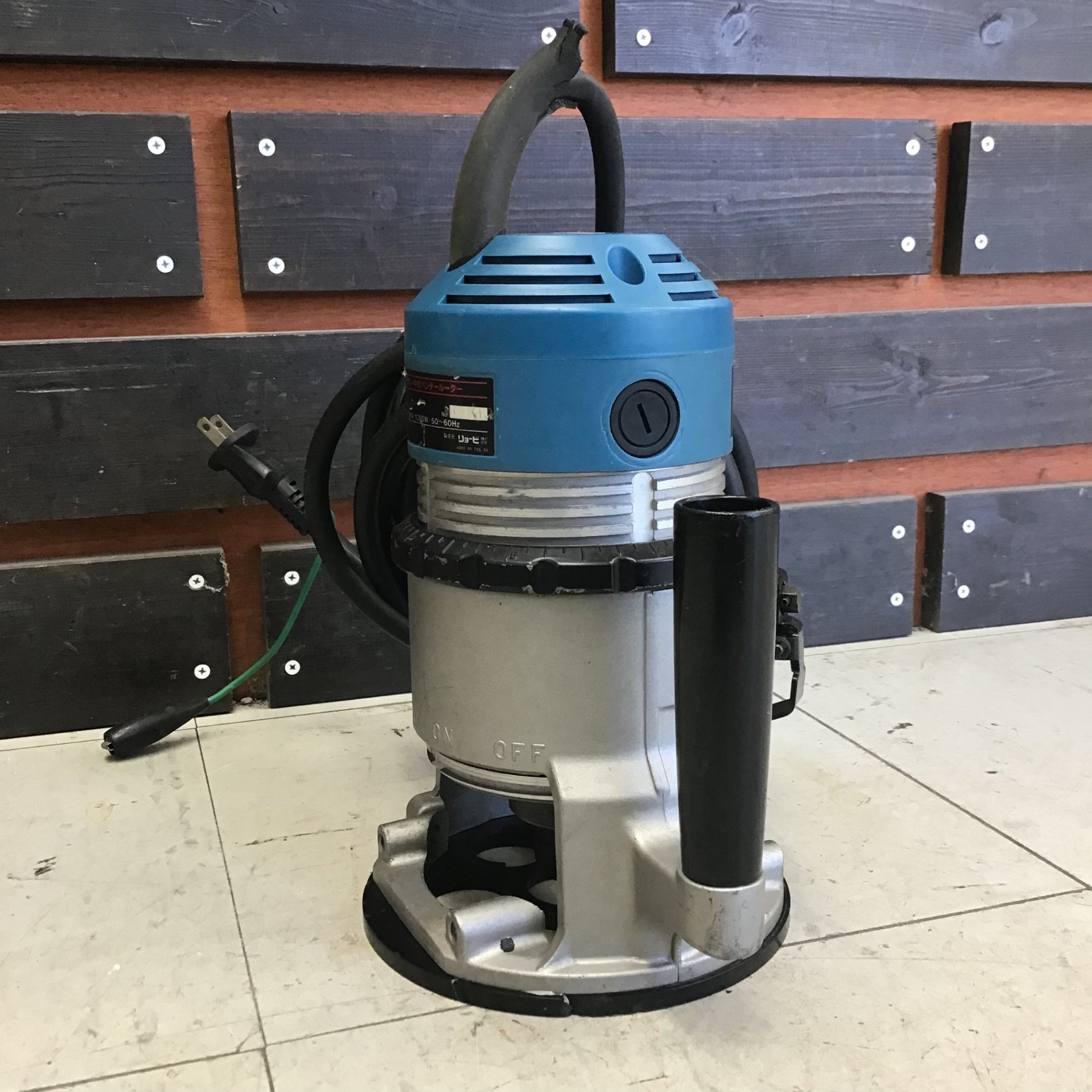 中古リョービ R-220S ブレーキ付ハンデ―ルーター 野田愛宕店 Ryobi
