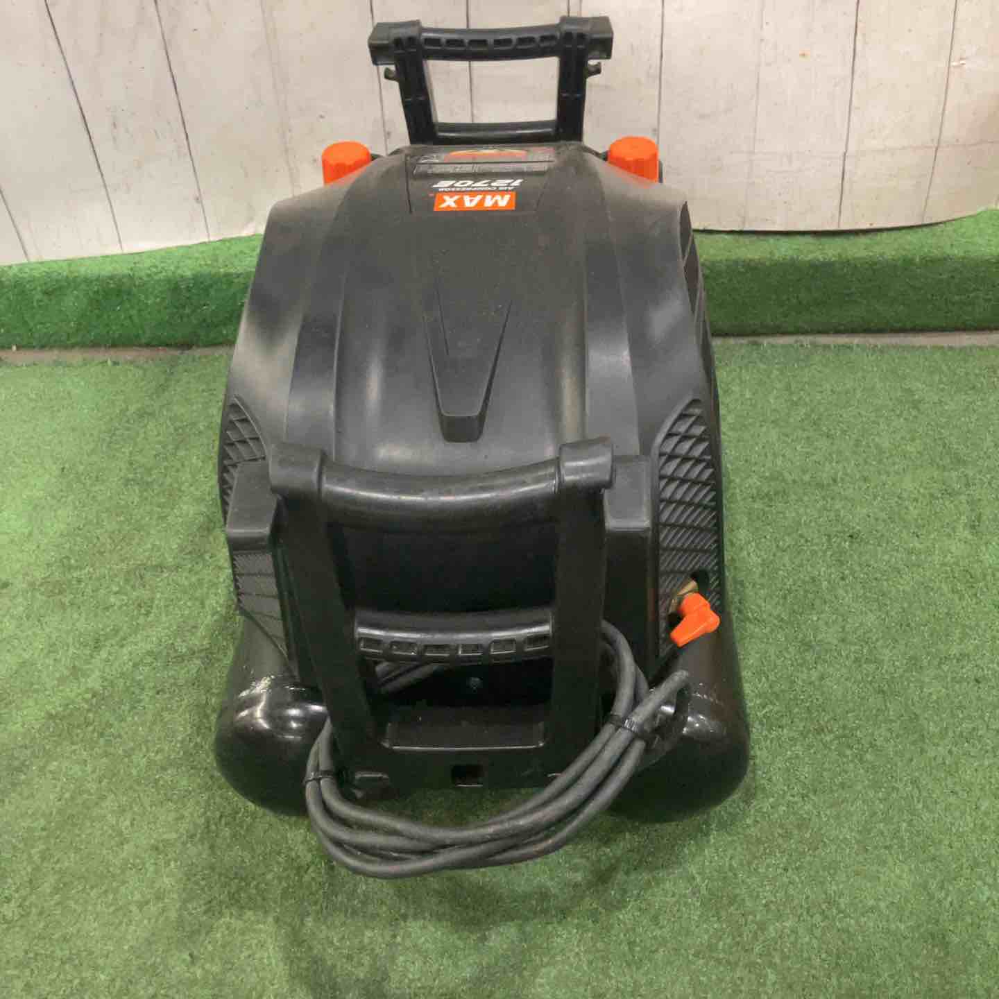 現状品】☆マックス(MAX) エアコンプレッサー AK-HH1270E_ブラック