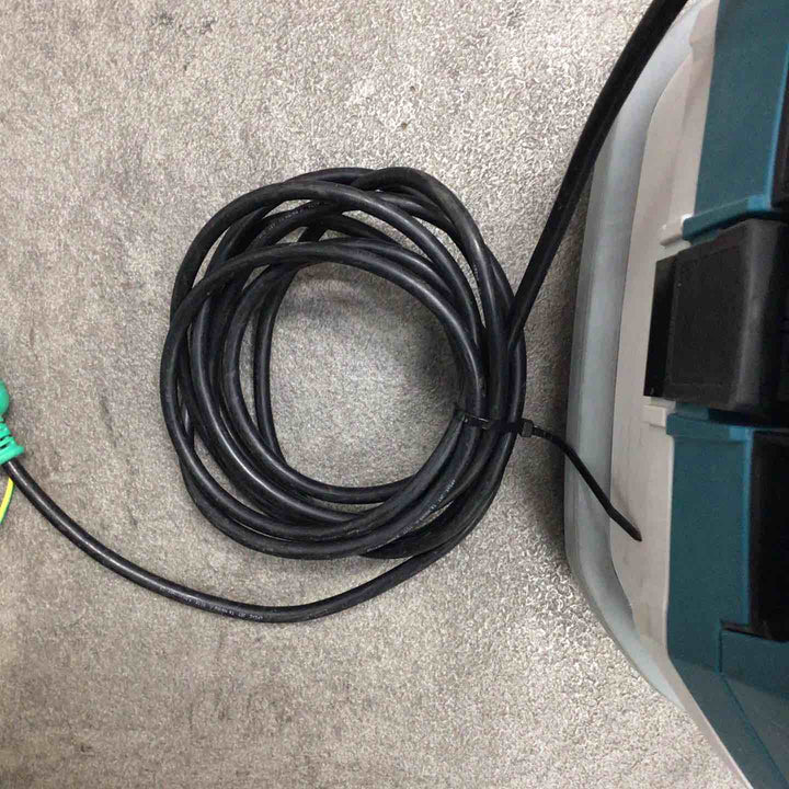 ★マキタ(makita) 集じん機 乾式 VC0830 連動機能【川崎店】