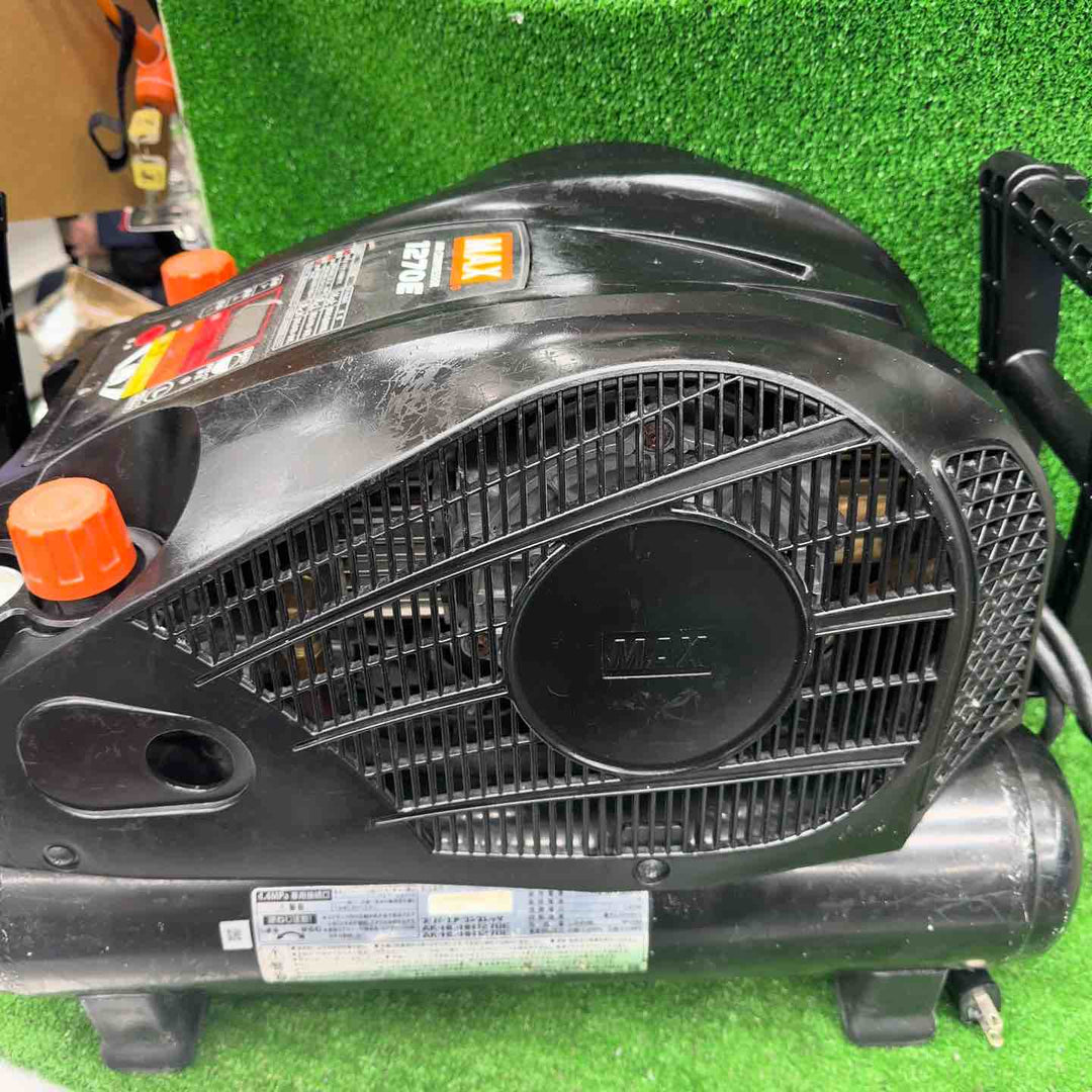 【ジャンク品】★マックス(MAX) エアコンプレッサー AK-HH1270E_ブラック【桶川店】