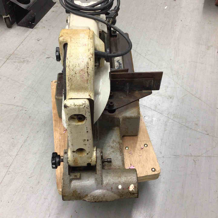 【中古品】現状品 日立 バンドソー CB12FA 台付き 【戸田店】
