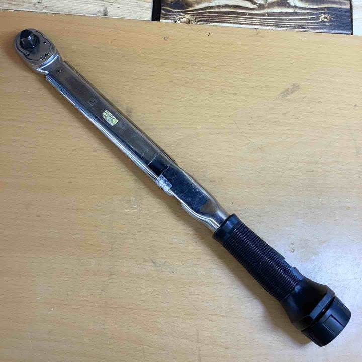 東日(TOHNICHI) プレセット形トルクレンチ QL200N4 現状品 ジャンク 保証なし ノークレームノーリターンでお願いします 【越谷店】