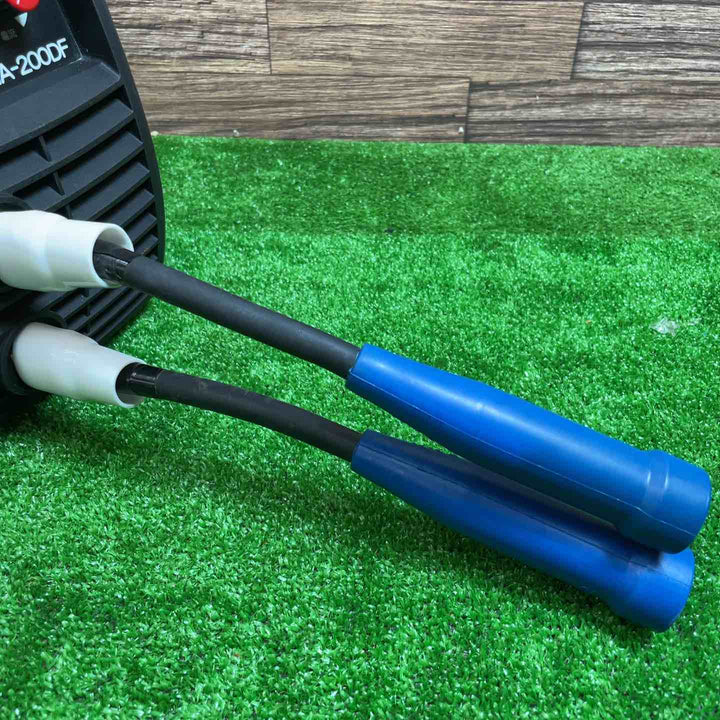 【新品ケーブル付き】マイト工業(might) 単相200Vインバーター直流アーク溶接機 MA-200DF【桶川店】