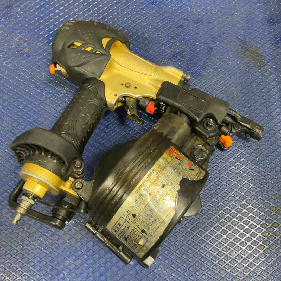 ★ハイコーキ(HIKOKI ※旧:日立工機) 高圧エア釘打ち機 NV65HMC【草加店】