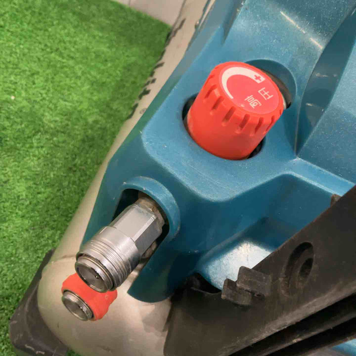 ★マキタ(makita) エアコンプレッサー AC461XLH【川口店】