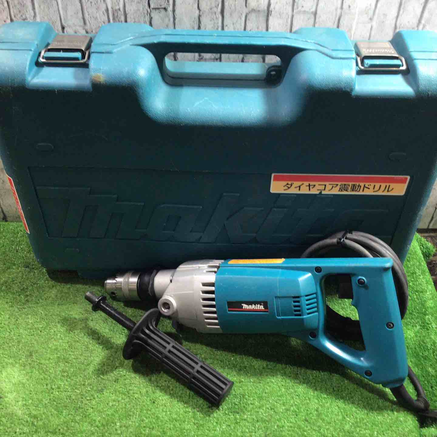 マキタ(makita) 震動ドリル 8406【川口店】 マキタ(makita) 震動ドリル 8406【川口店】 – アクトツールオンライン