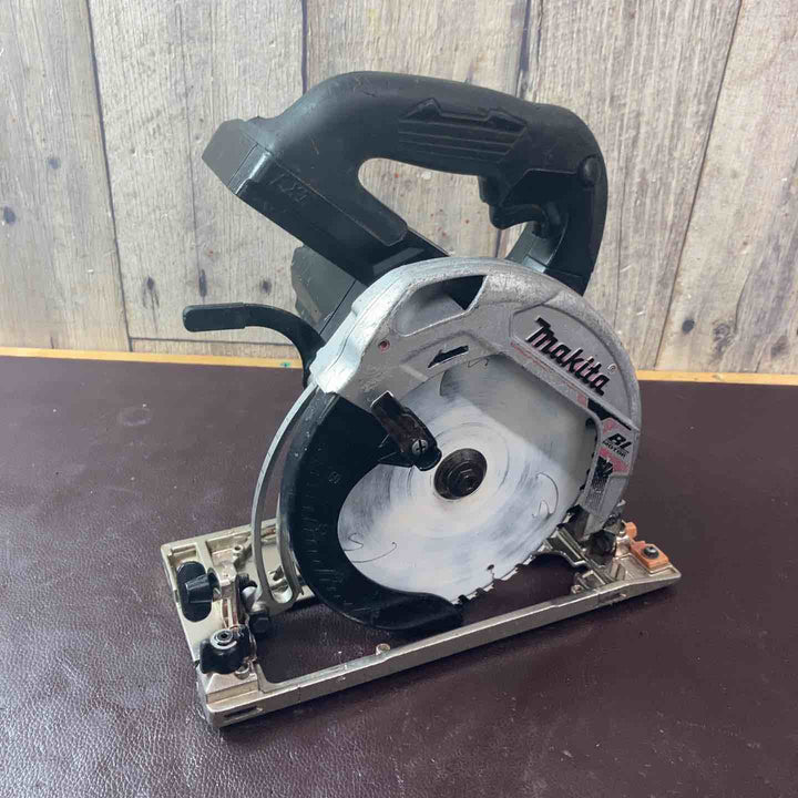 【中古品】 マキタ(makita) コードレス丸のこ HS631DZB 【東大和店】