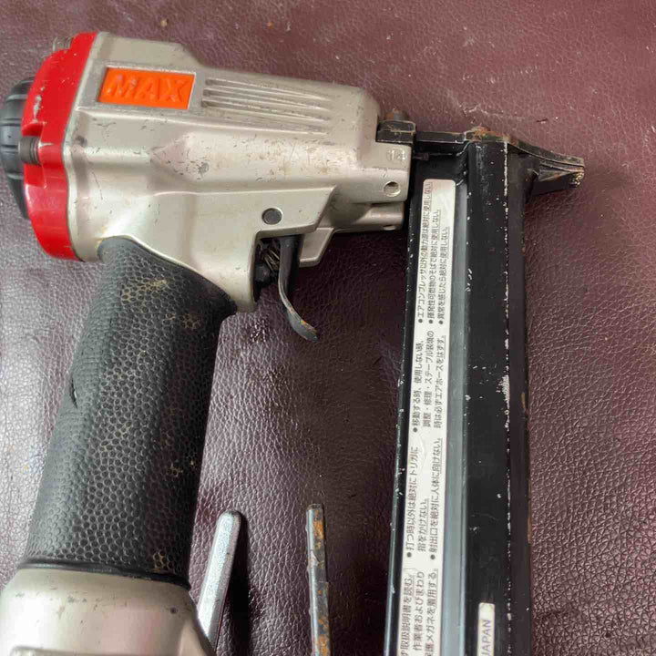 【中古品】 マックス(MAX) 常圧エアタッカ TA-325/4J 【東大和店】