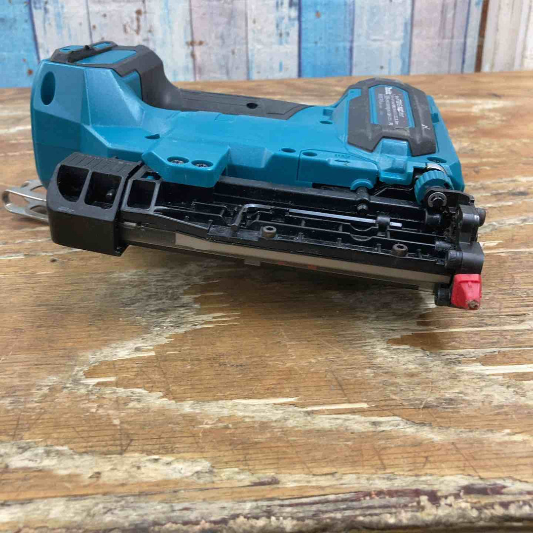◇マキタ(makita) 35mmコードレスピンネイラ PT001GZ【柏店】