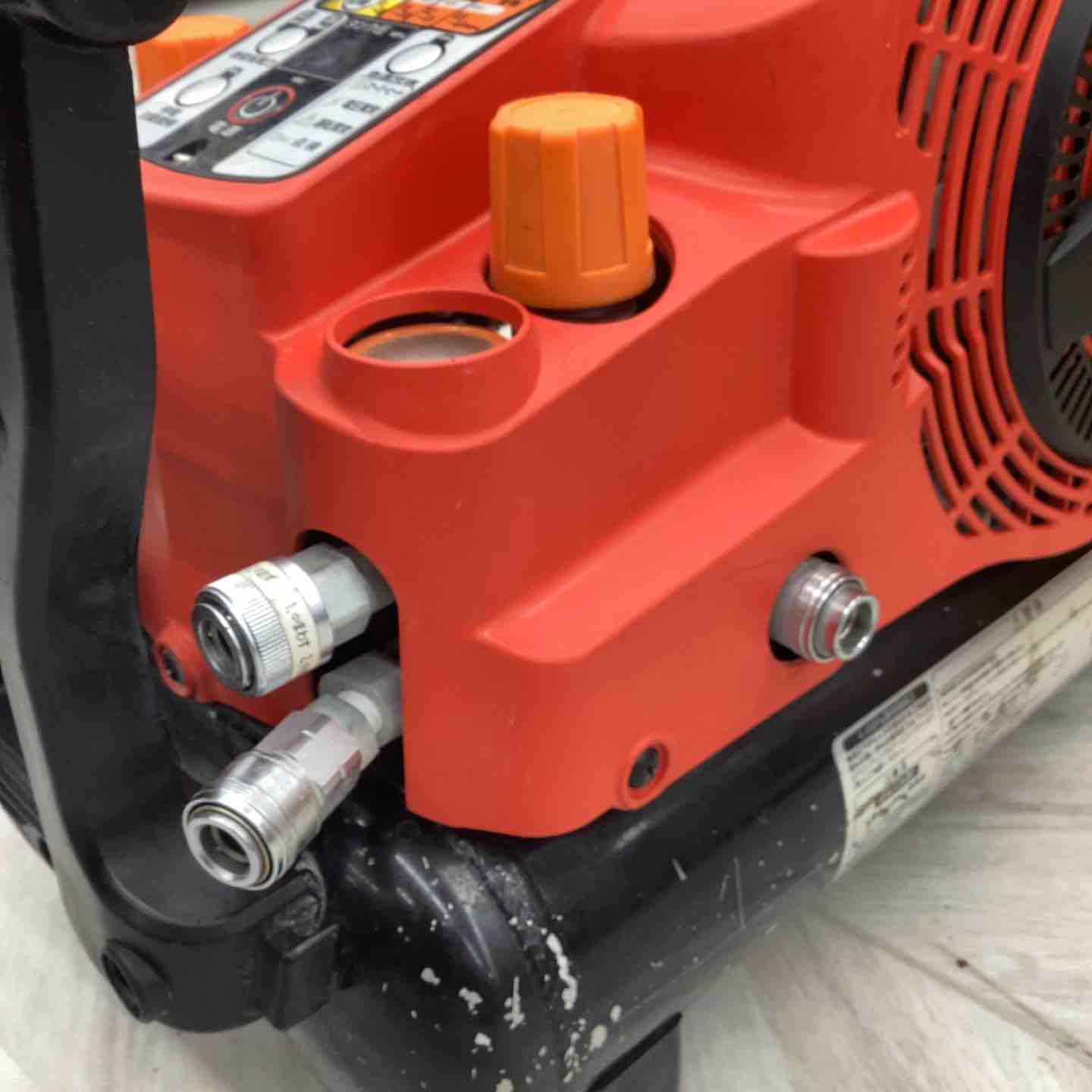 ☆マックス(MAX) エアコンプレッサー AK-HH1250E_レッド【越谷店