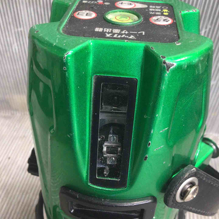 〇MAX グリーンレーザー墨出し器 LA-301DG パネルに傷あり【草加店】