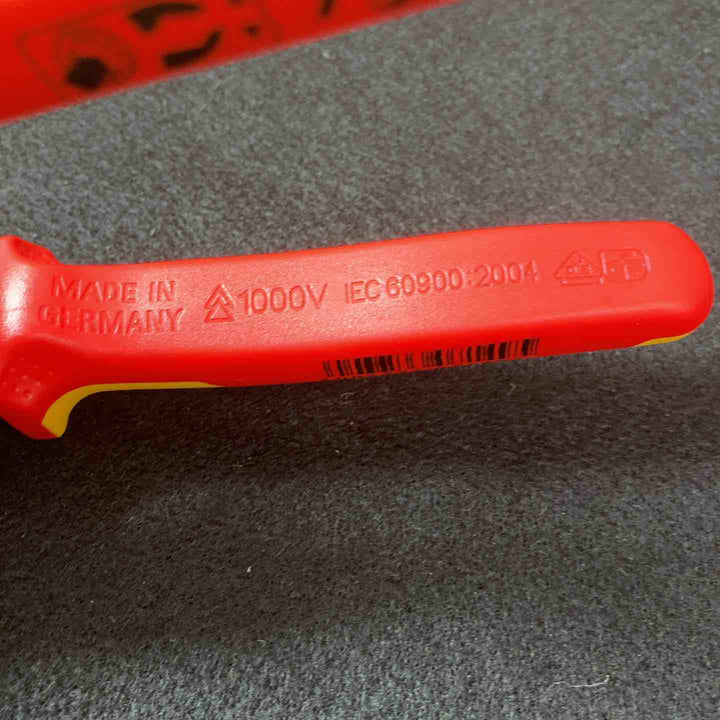 【中古美品】クニペックス(KNIPEX) ウォーターポンププライヤー Cobra 87 26 250【東大和店】