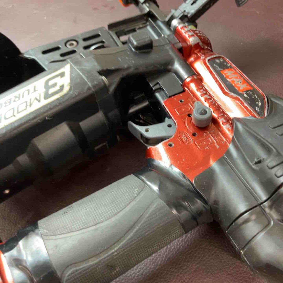 【中古品】★マックス(MAX) 41mm 高圧エアネジ打ち機 HV-R41G5-R【東大和店】