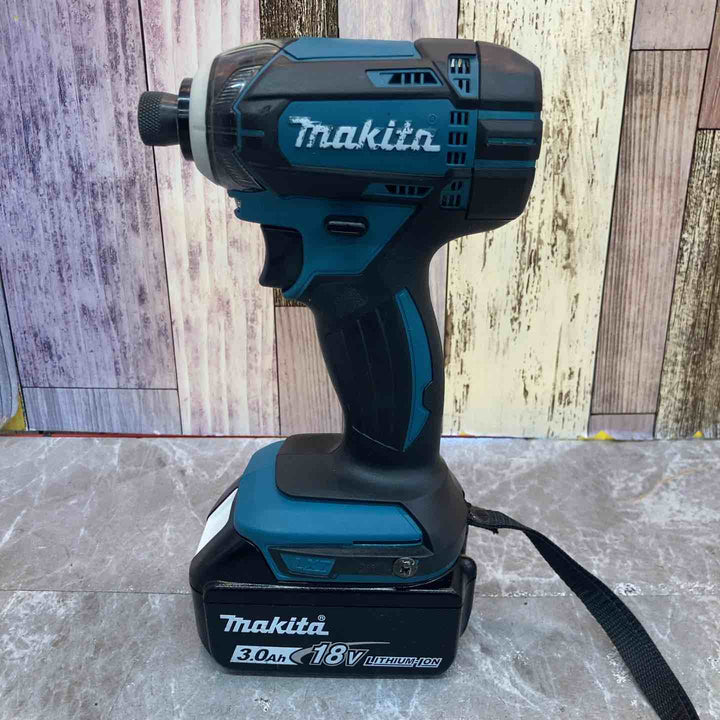 【中古品】★マキタ makita 18V  コードレスインパクトドライバー TD149DRFX バッテリー充電回数10回8回【八潮店】