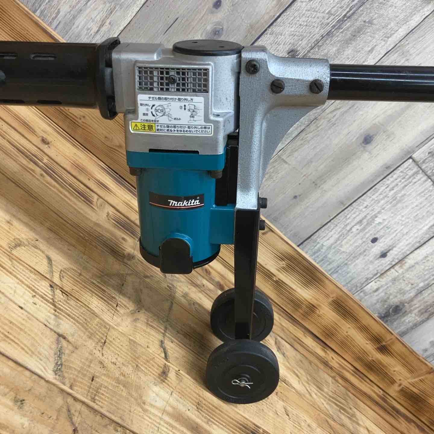 (未使用･未開封品)　マキタ(Makita) 電動ケレン ロングハンドルタイプ (六角シャンク13mm) HK1800L og8985z マキタ（makita） 電動ケレン HK1820L ロングハンドルタイプ SDSプラス