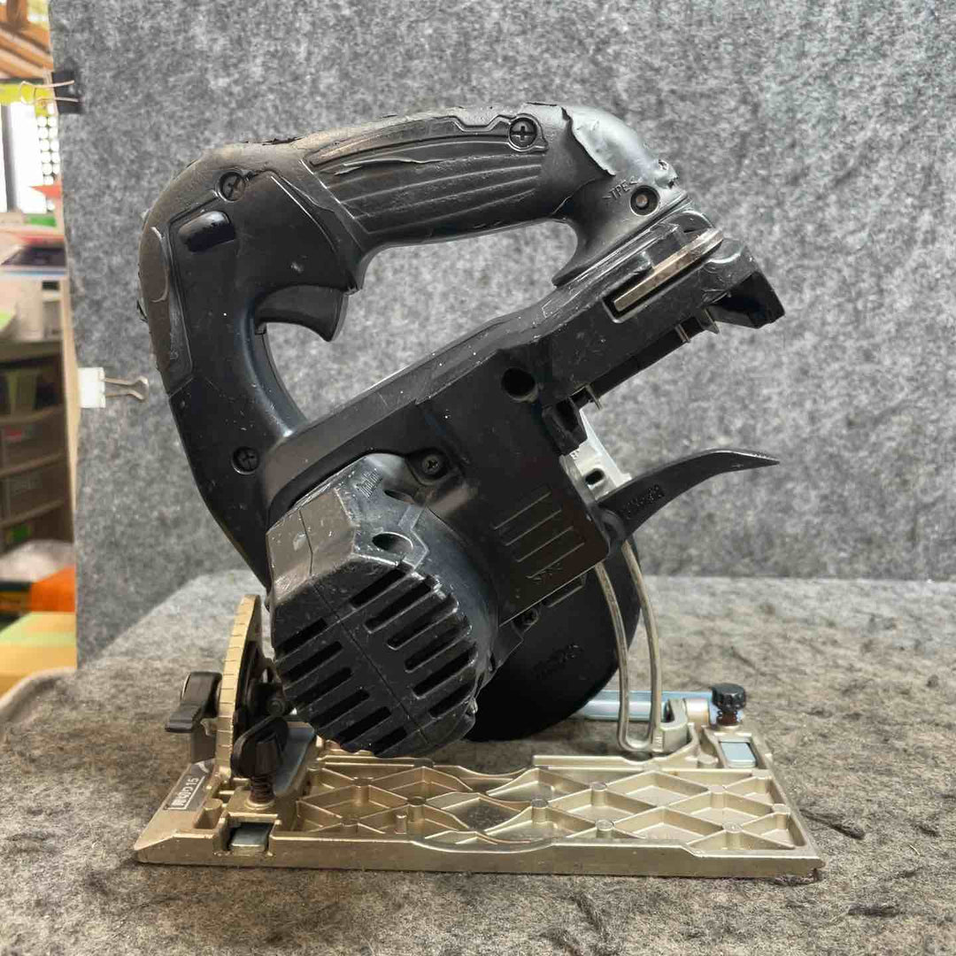 マキタ(makita) コードレス丸のこ HS471DZB 18V6.0Ahバッテリー付【桶川店】