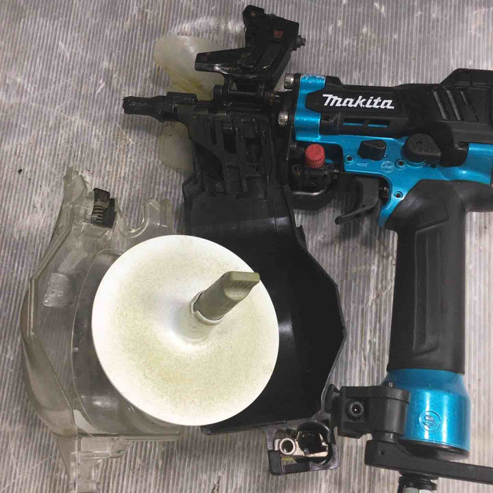 ★マキタ(makita) 高圧エア釘打ち機 AN534HM【草加店】