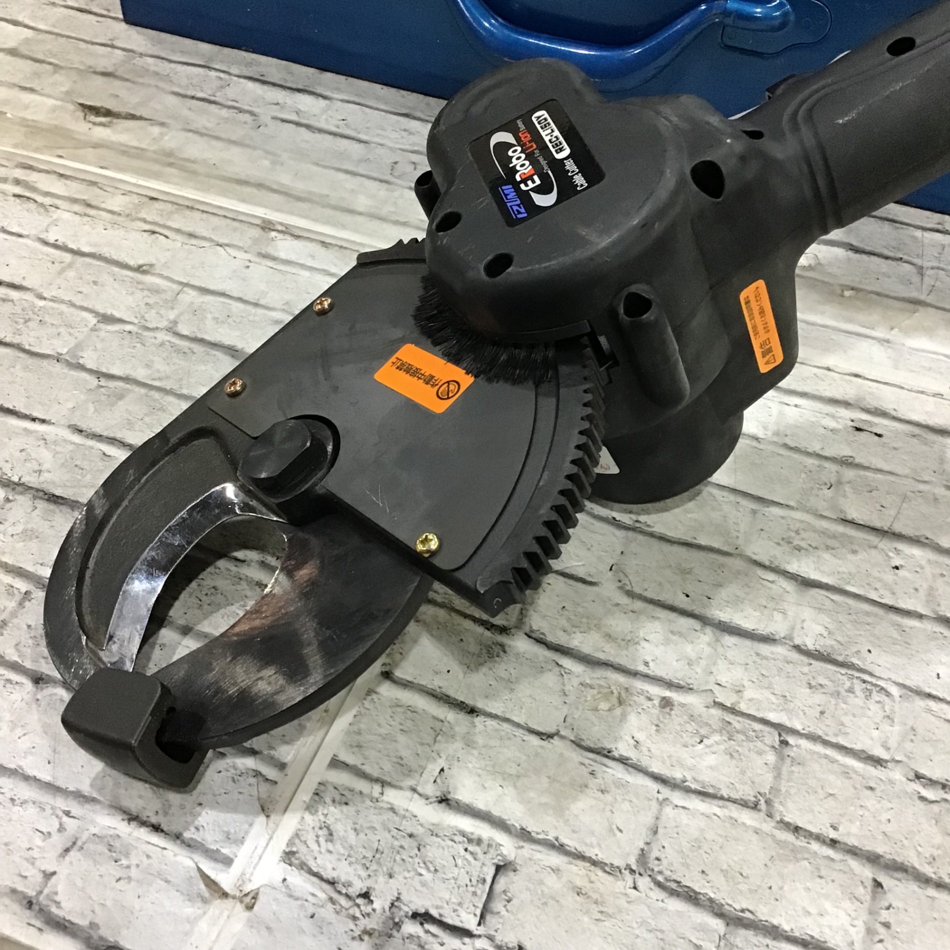IZUMI 泉精器 充電式ケーブルカッター REC-Li50Y B06-11 泉精器 充電式ケーブルカッタ REC-Li50Y ウエダ金物【公式サイト】