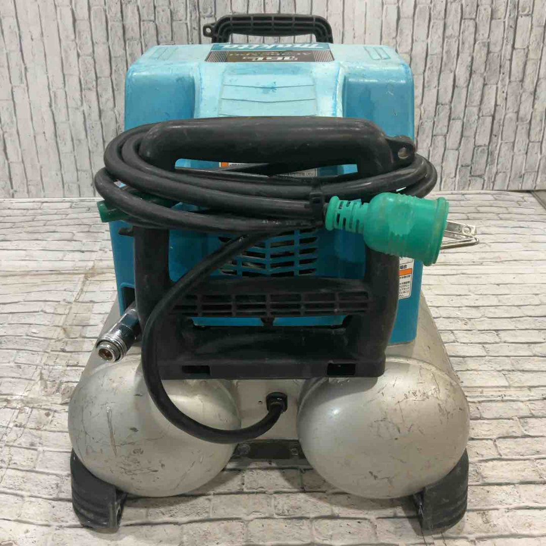 ★マキタ(makita) エアコンプレッサー AC462XGH【戸田店】