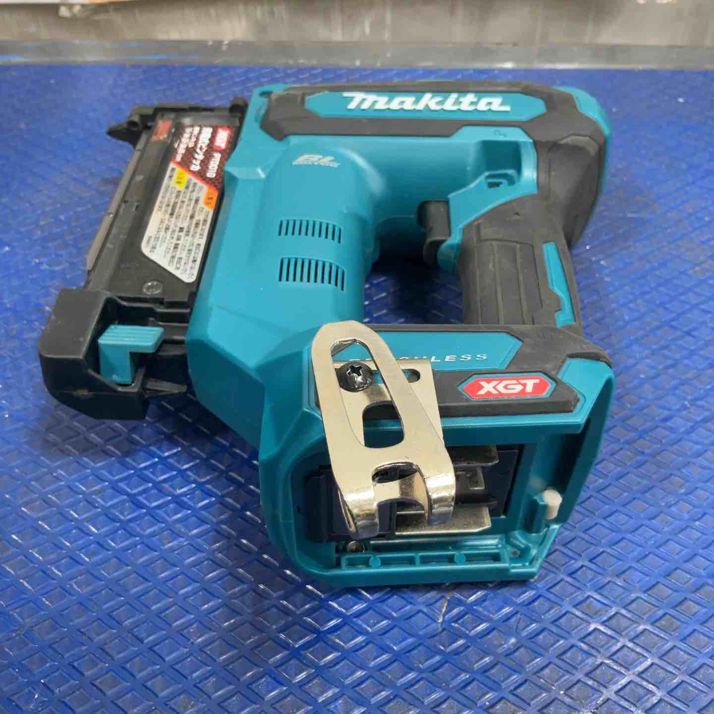 ◇マキタ(makita) 35mmコードレスピンネイラ PT001GZ【草加店