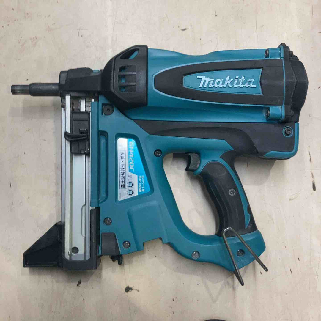 ★マキタ(makita) コードレスコンクリート用ガスピン打ち機 GN420C【町田店】