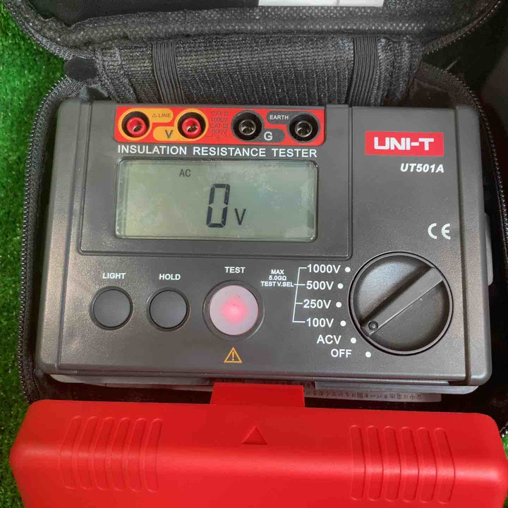 UNI-T UT501A 1000V絶縁アース接地抵抗マルチメータ 電圧計テスター【川崎店】