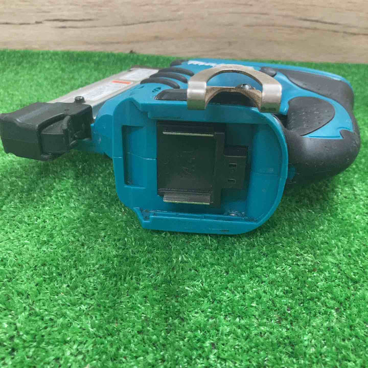 ◇マキタ(makita) コードレスピンネイラ PT350DZK【町田店】